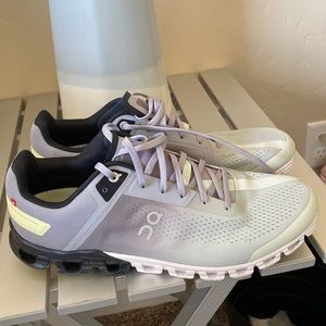 Men’s On Running Cloud Flow shoe
